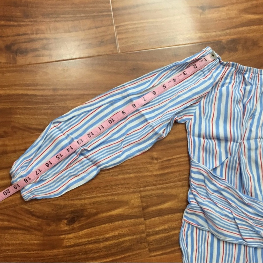 Lucy Love Blue White Stripe Off Shoulder Balloon Sleeve Blouse Tunic Size Large - Picture 16 of 16